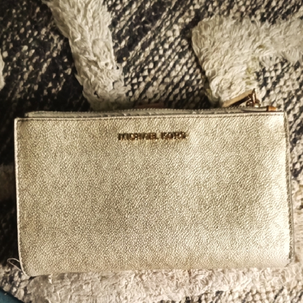 Michael Kors Metallic Gold Wallet
